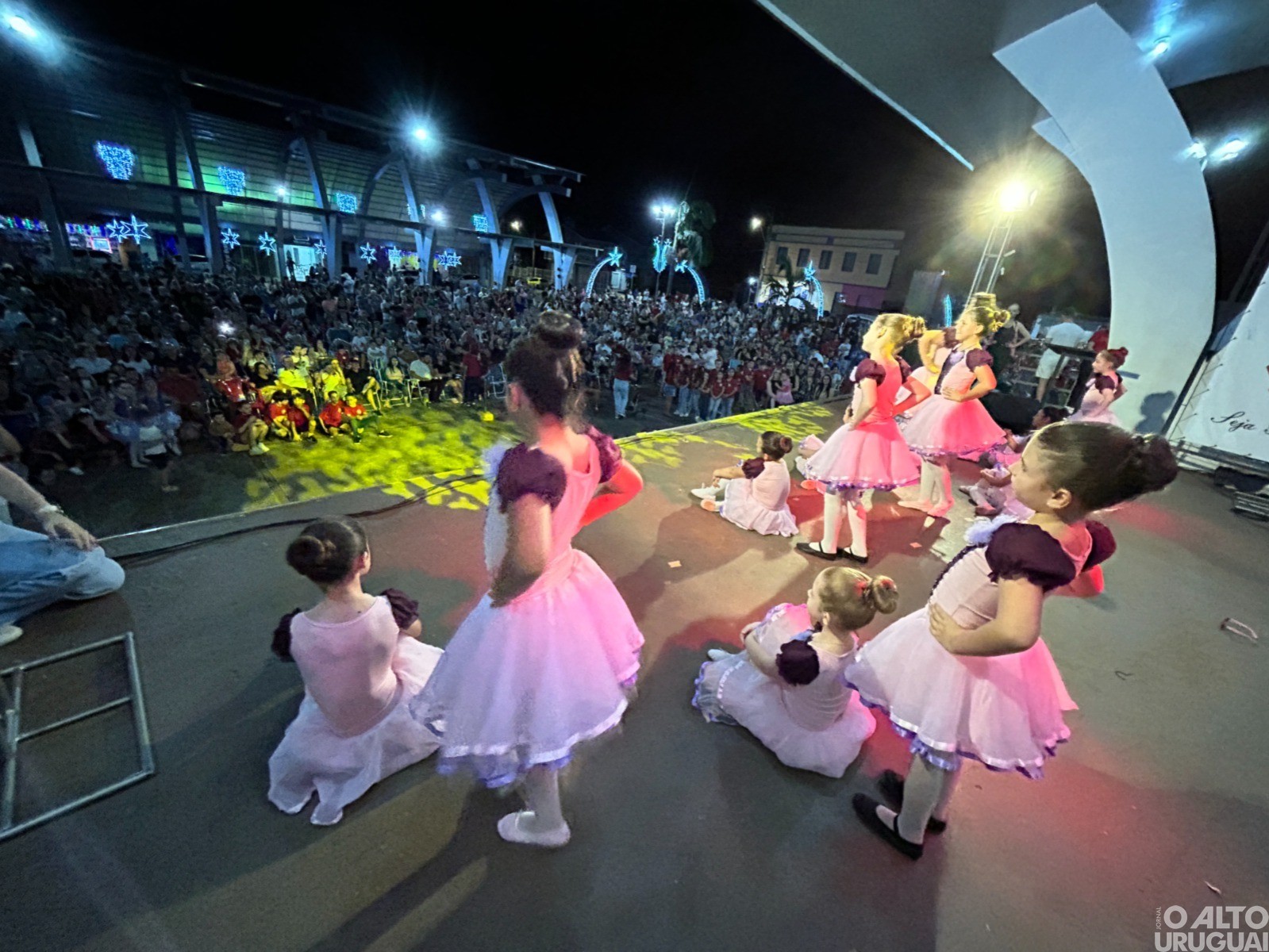 Escolas Estaduais e Academia Ven encantam público em Seberi