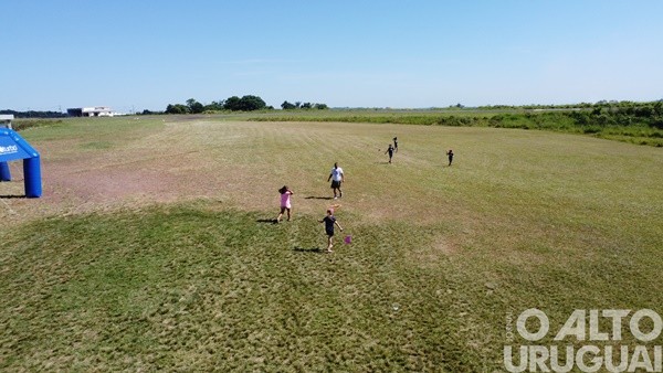 “Ventos de alegria” deixam colorido o céu de FW