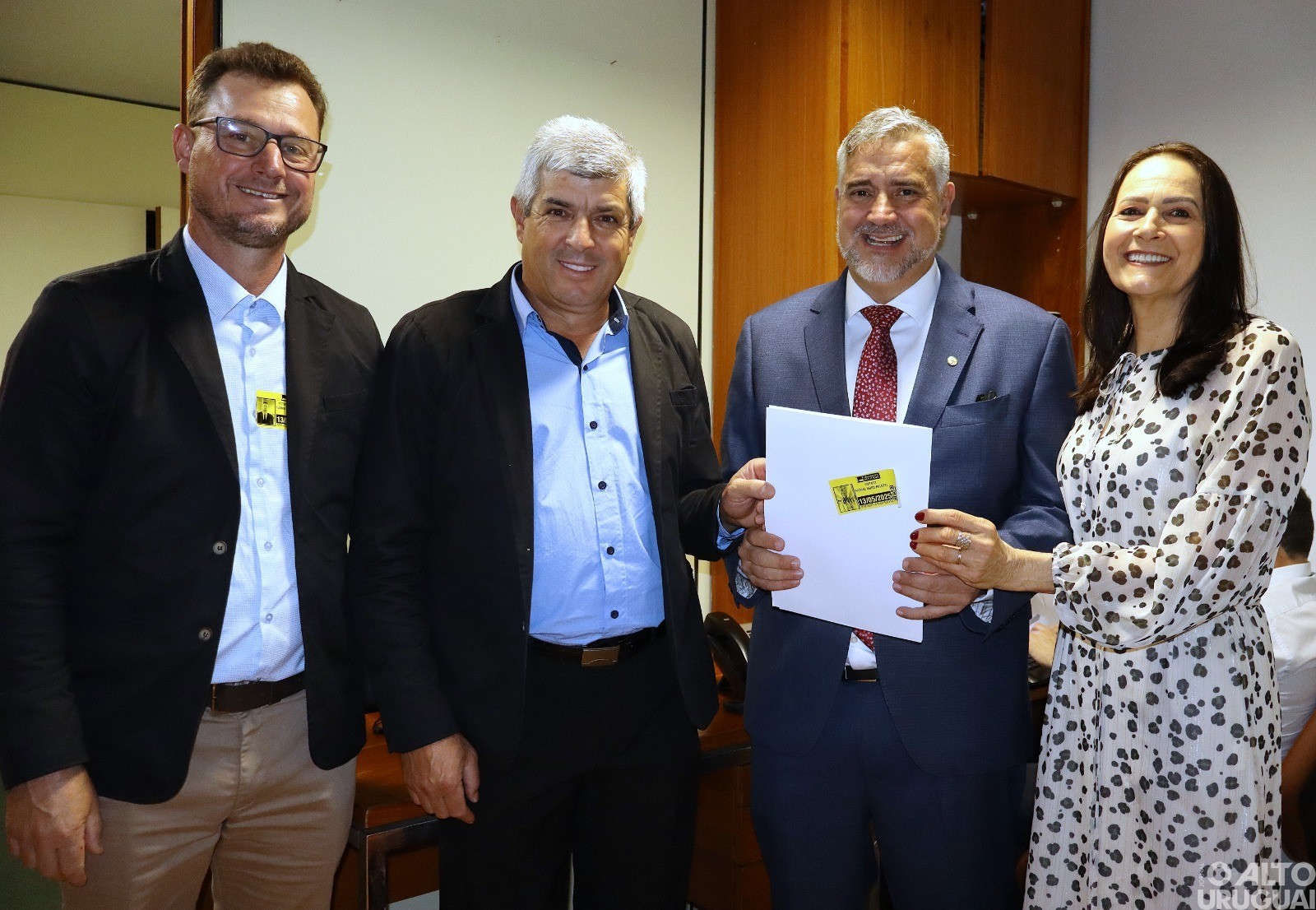 Vice-prefeito de Novo Tiradentes busca recursos e parcerias em Brasília