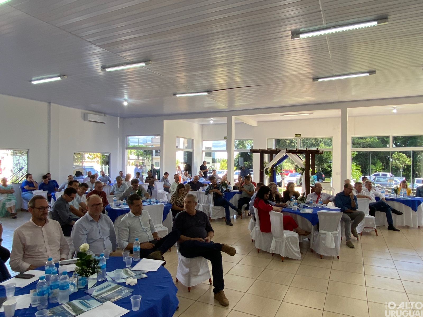 Reunião da Amzop é realizada durante Feira do Peixe de Taquaruçu do Sul