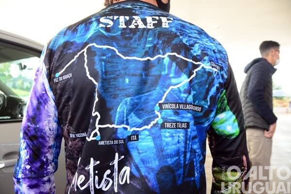 Grupo de motociclistas visita região em viagem de mais de dois mil quilômetros