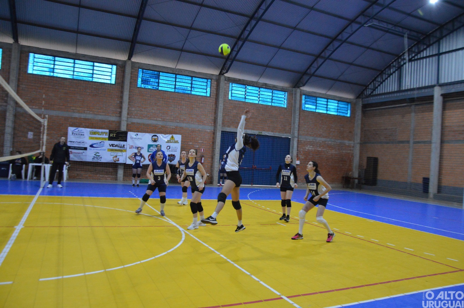 Copa Frederiquense de Vôlei é realizada na AABB-FW