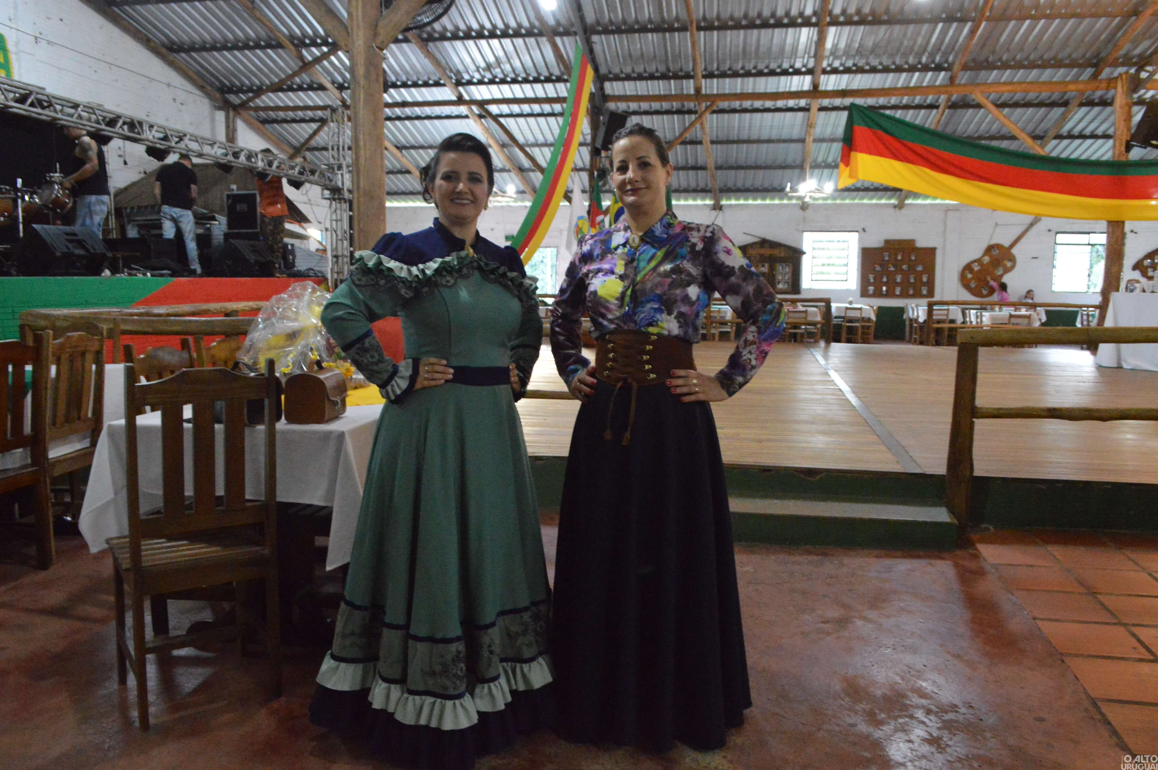 Diego Bertoletti da Rocha toma posse como patrão do CTG Rodeio da Querência