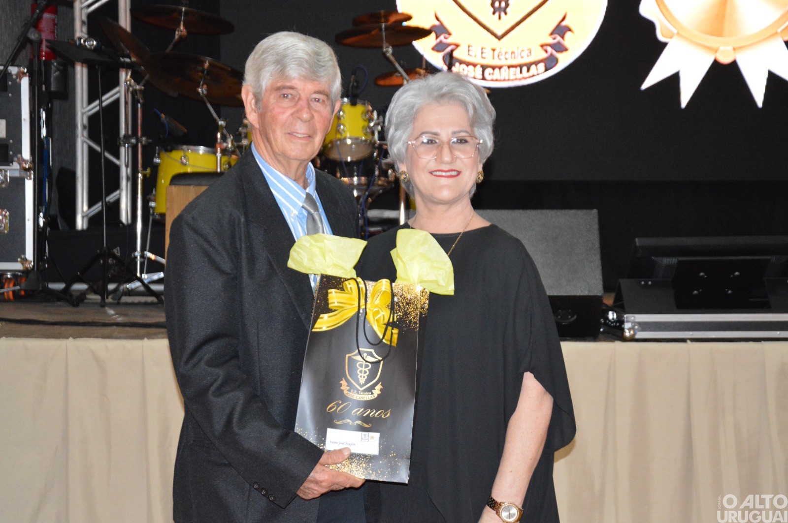 Jantar-dançante celebra os 60 anos da Escola Técnica José Cañellas em FW