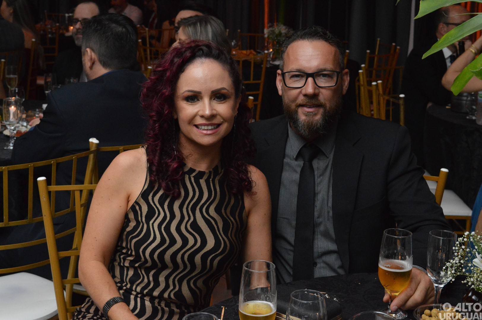 Baile Golden Night homenageia parceiros da Polícia Civil