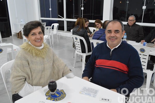 Lions realiza Jantar-Bingo em FW