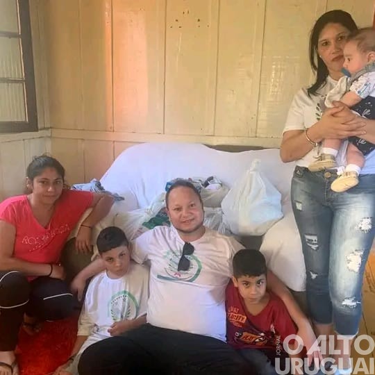 Aunp-RS realiza doação para família de menino de Iraí