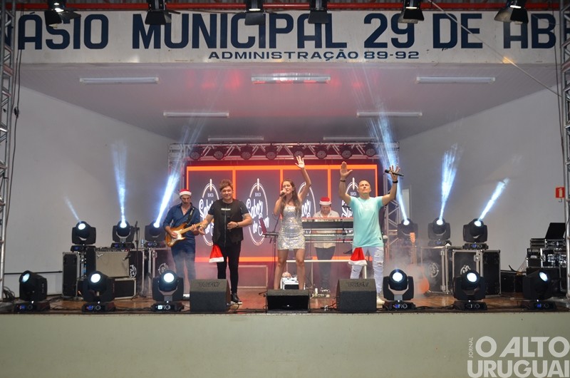 Pinhal recebe a comitiva do Papai Noel