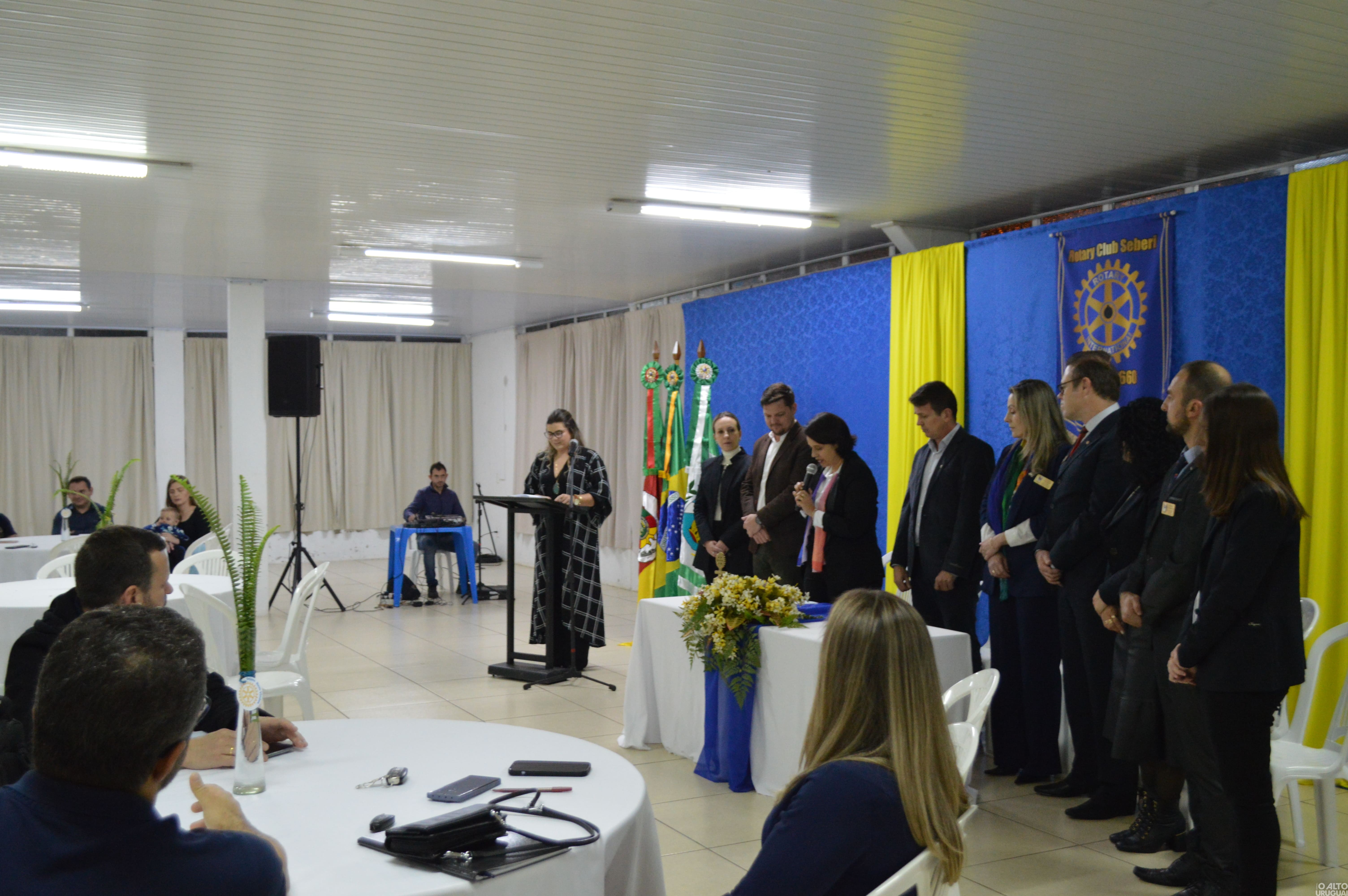 Nova presidente do Rotary Seberi é empossada