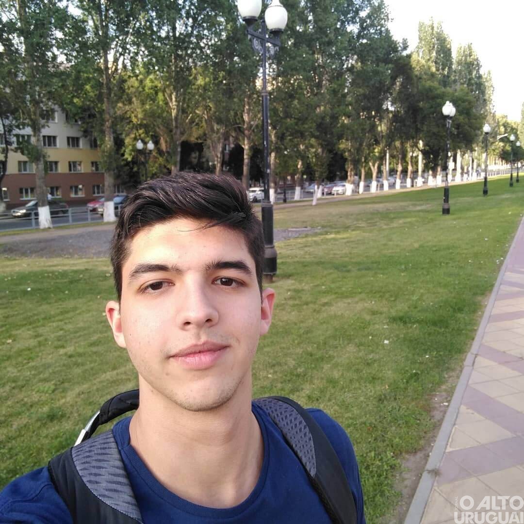 Residente de FW participa de estudo que projetou nanossatélite