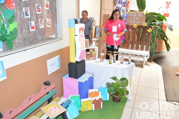 Apae/FW realiza 1ª Edição da Mostra Pedagógica