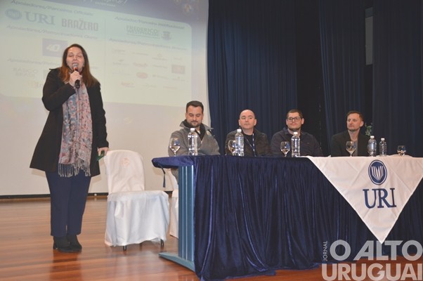 Seminário sobre o Autismo reúne mais de 300 pessoas em FW