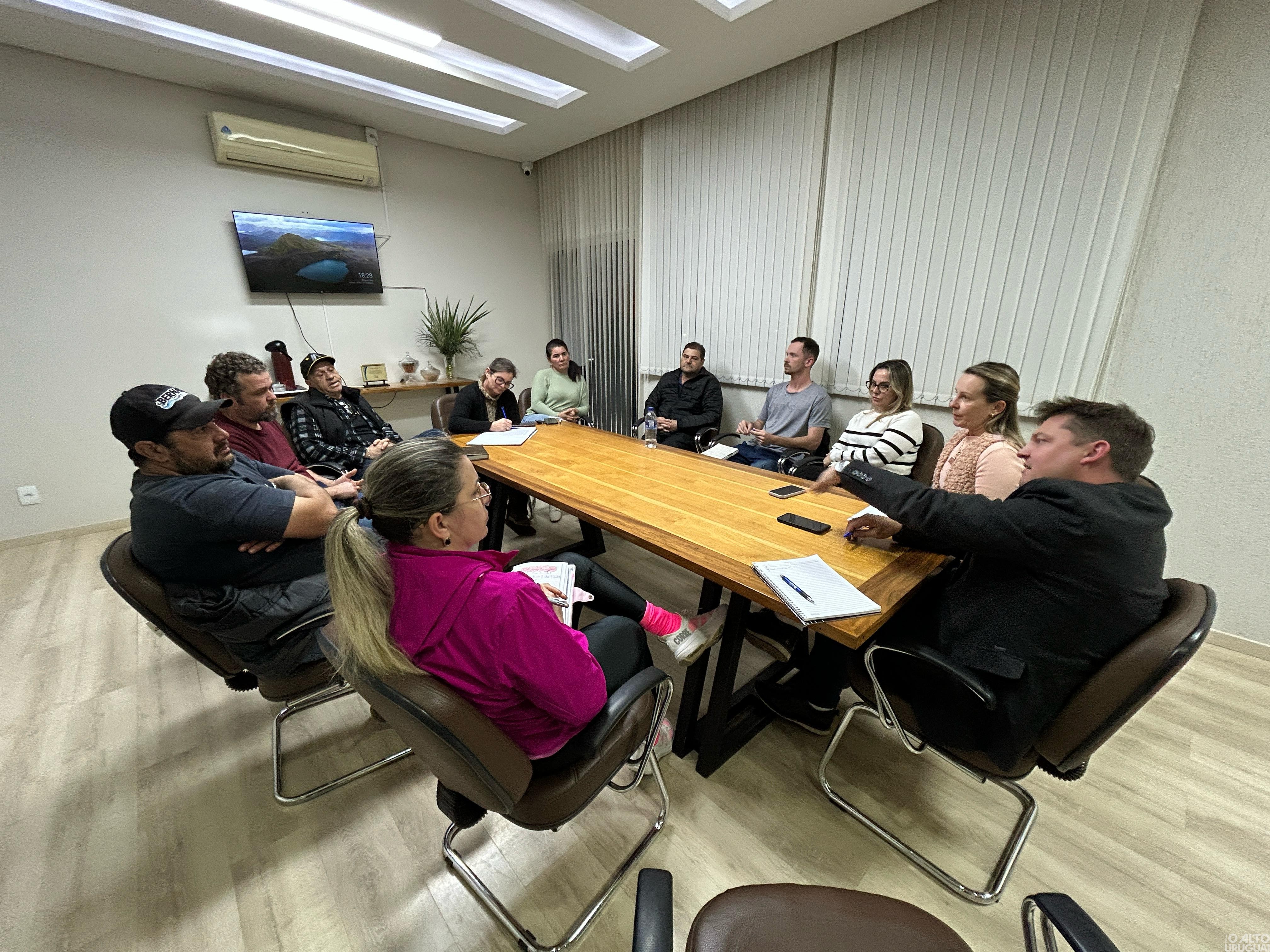 Seberi forma comissão para organizar a Semana Farroupilha 2025