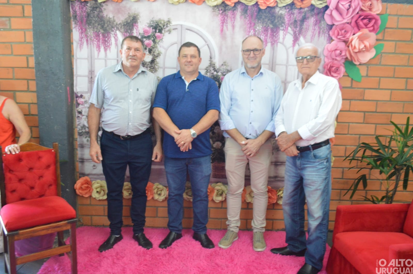 Mulheres da região participam de encontro em Pinheirinho do Vale