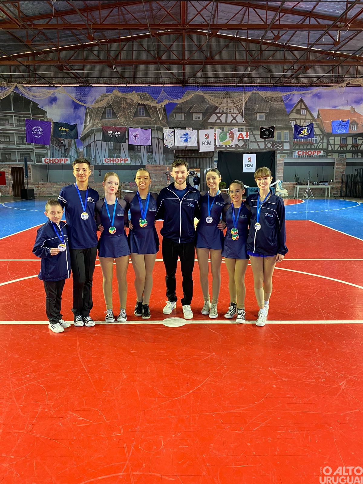 Magia da Patinação conquista 20 medalhas na Copa Oeste
