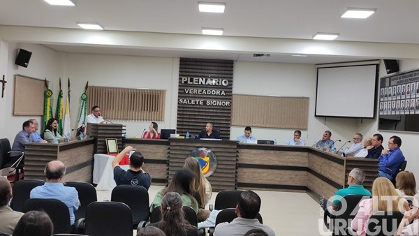 Moinho Tres recebe moção de aplauso pelos seus 80 anos