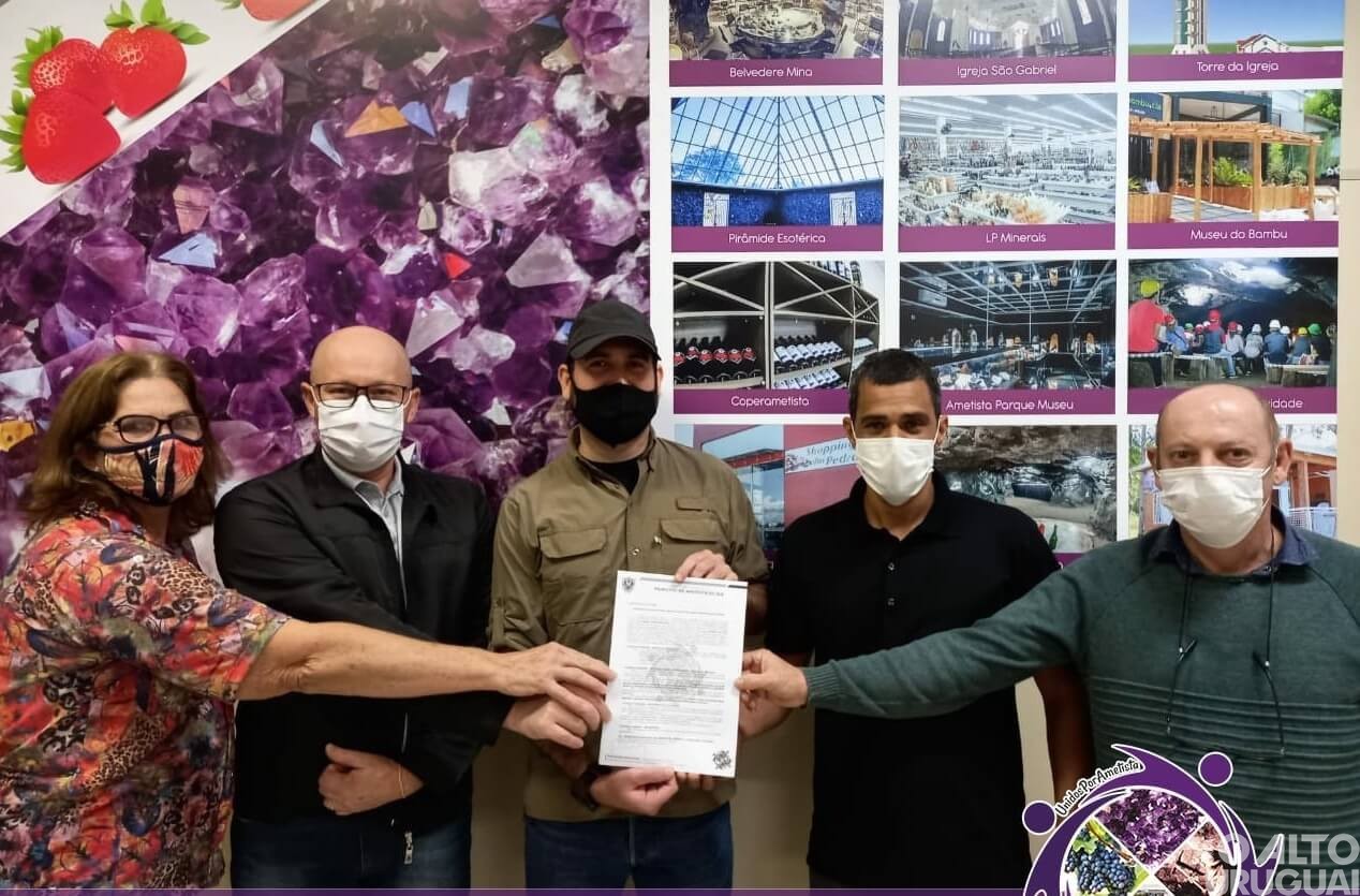 Projeto de sinalização turística é aprovado pela Administração de Ametista do Sul