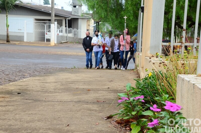 Vicentinos promovem 47ª Caminhada do Agradecimento