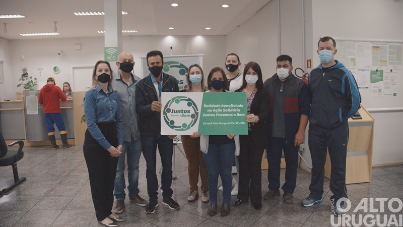 Escolas de Vista Alegre recebem doações de campanha solidária