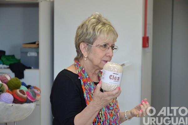 Tricolã promove workshop de tricô e crochê em FW