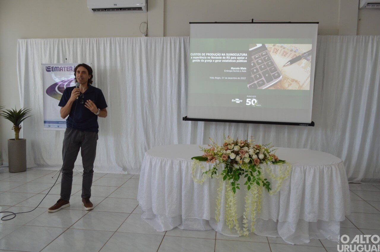 Sétimo Seminário Regional da Suinocultura é realizado em Vista Alegre