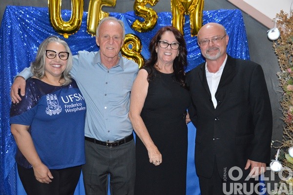 Campus UFSM/FW celebra 18 anos de história com homenagens e confraternização