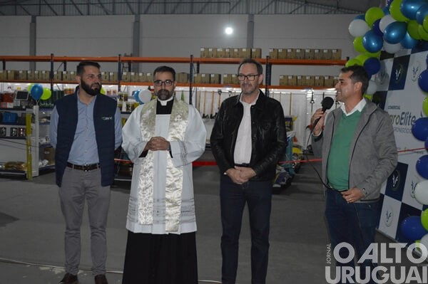 AgroElite reinaugura em Frederico Westphalen