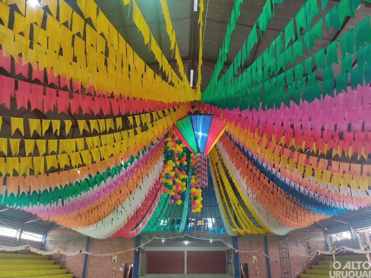 Baile de São João acontece nesta sexta-feira em Caiçara