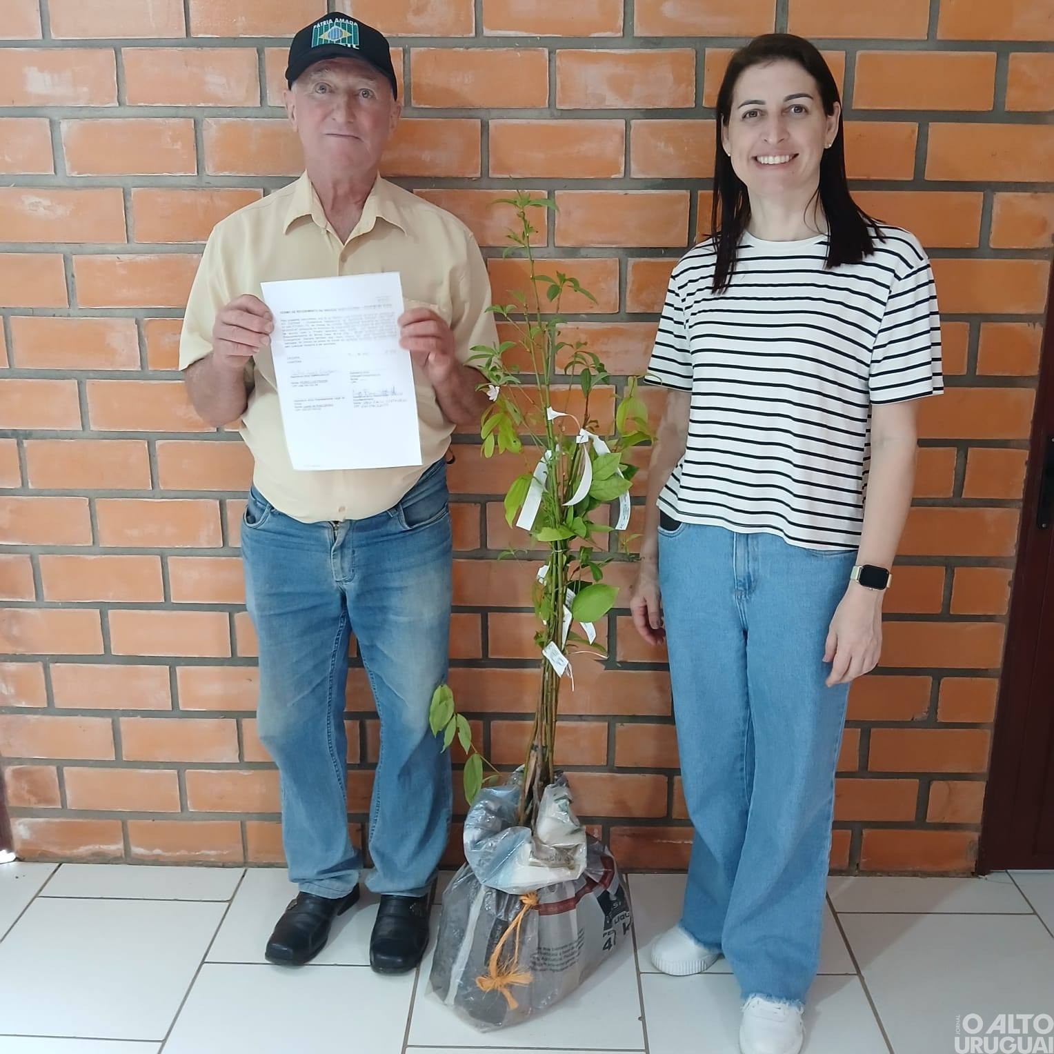 Caiçara realiza entregas do Programa Nacional de Habitação Rural