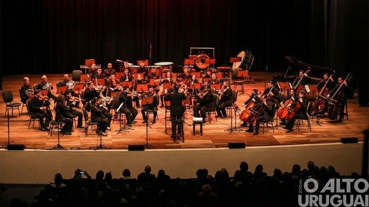 Orquestrando pelo Rio Grande chega a FW