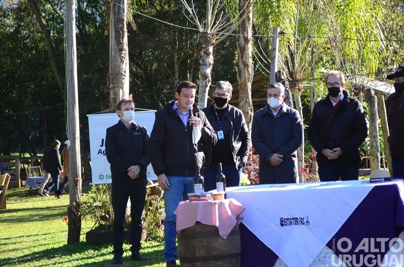 Planos de trabalho qualificarão mais de 150 agroindústrias da região