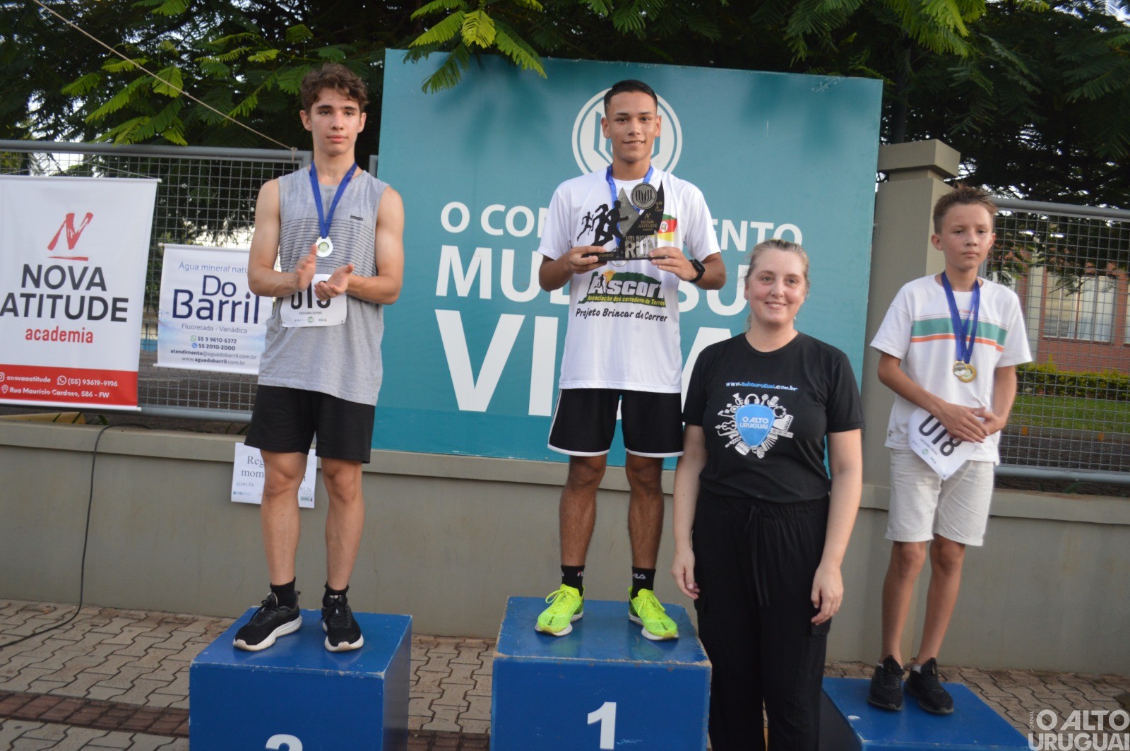 URI Night Run reúne grande número de corredores em FW