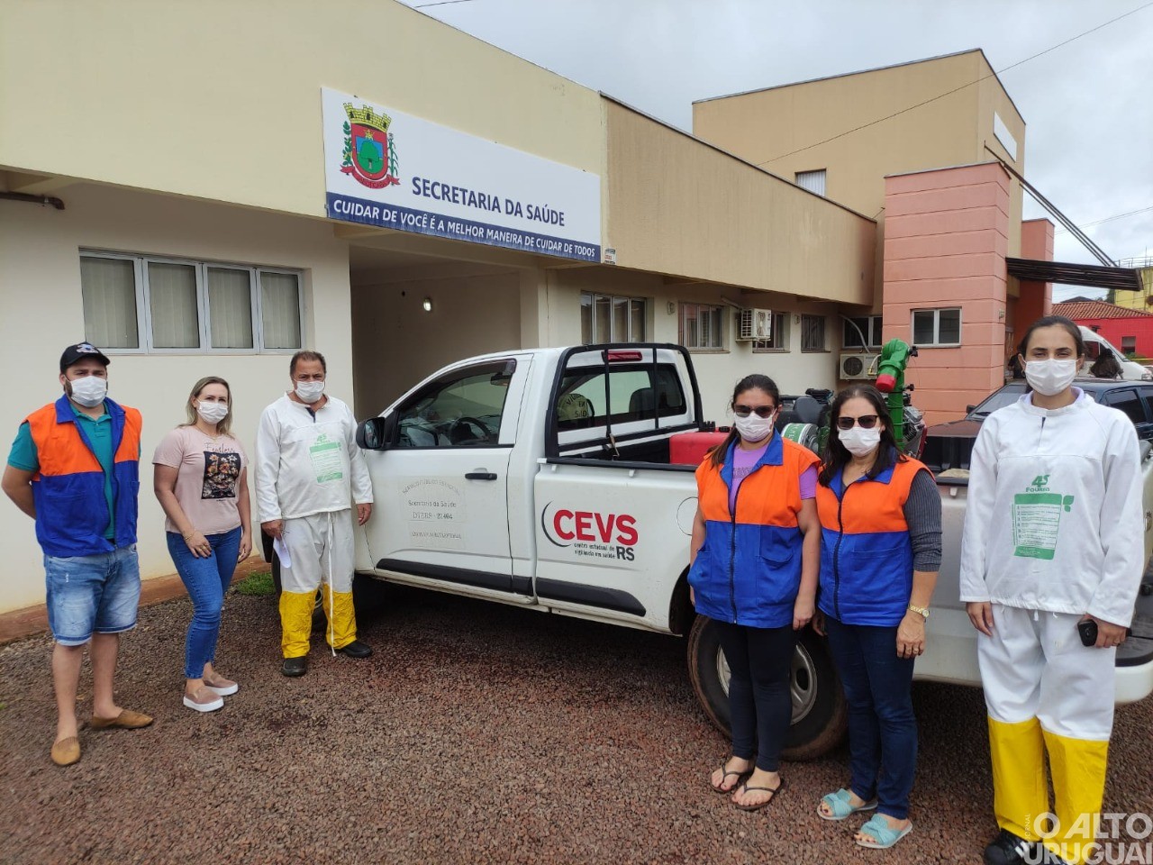 Administração de Jaboticaba realiza fumacê pelas ruas do município