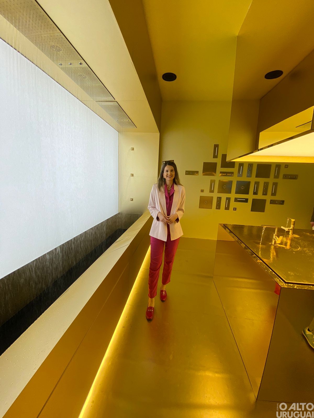 Arquiteta Bruna Chiele participa da maior feira de arquitetura e design do mundo em Milão