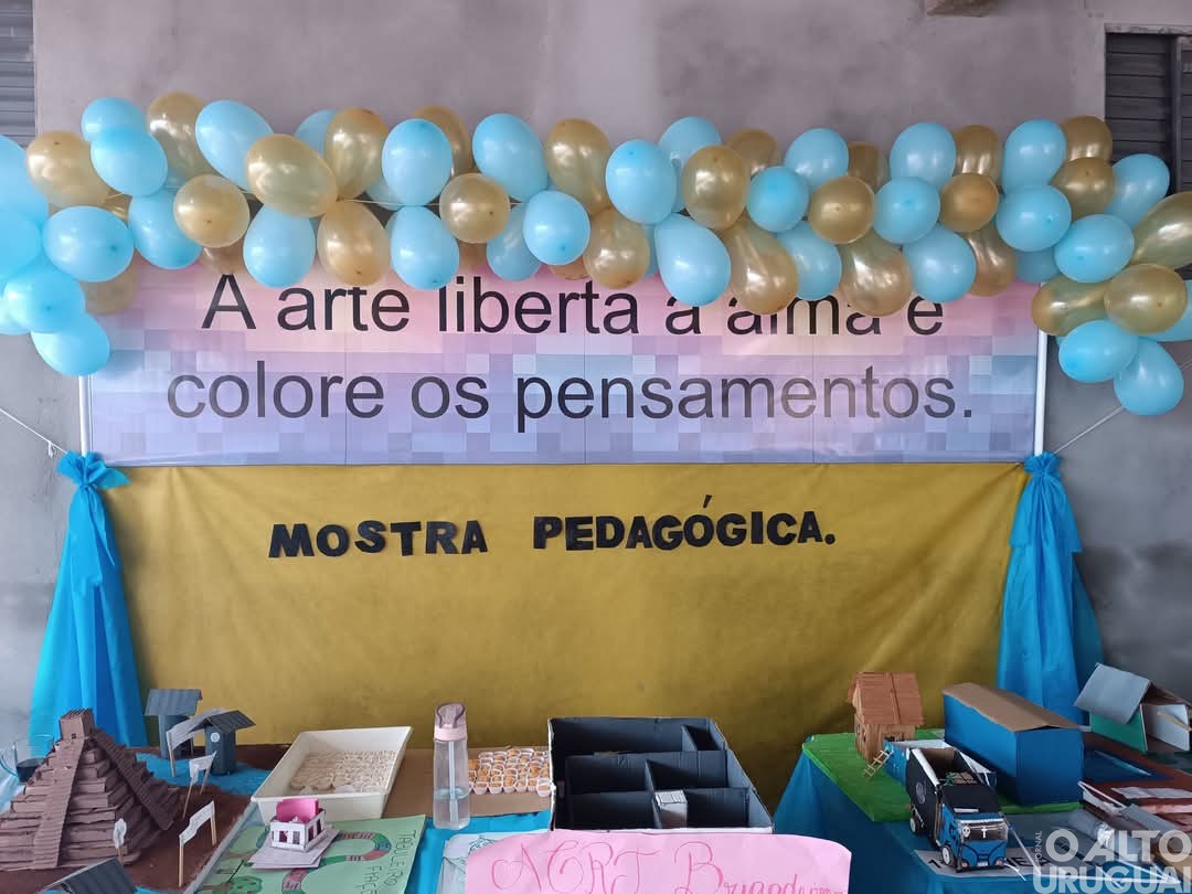 Realizada 2º Mostra Científica e Pedagógica e 1ª Feira das Profissões da Escola Estadual 14 de Maio
