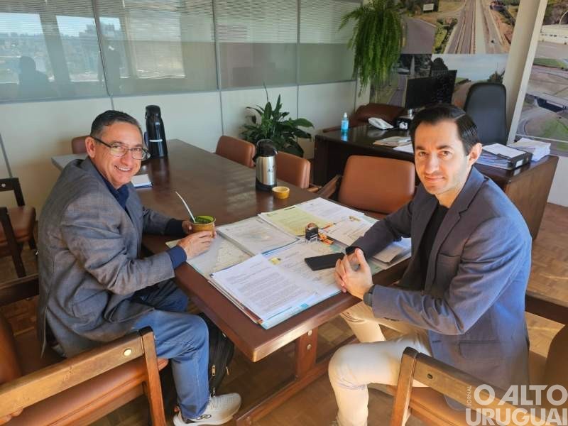 Cimau e Daer firmam acordo para reparos em rodovias estaduais