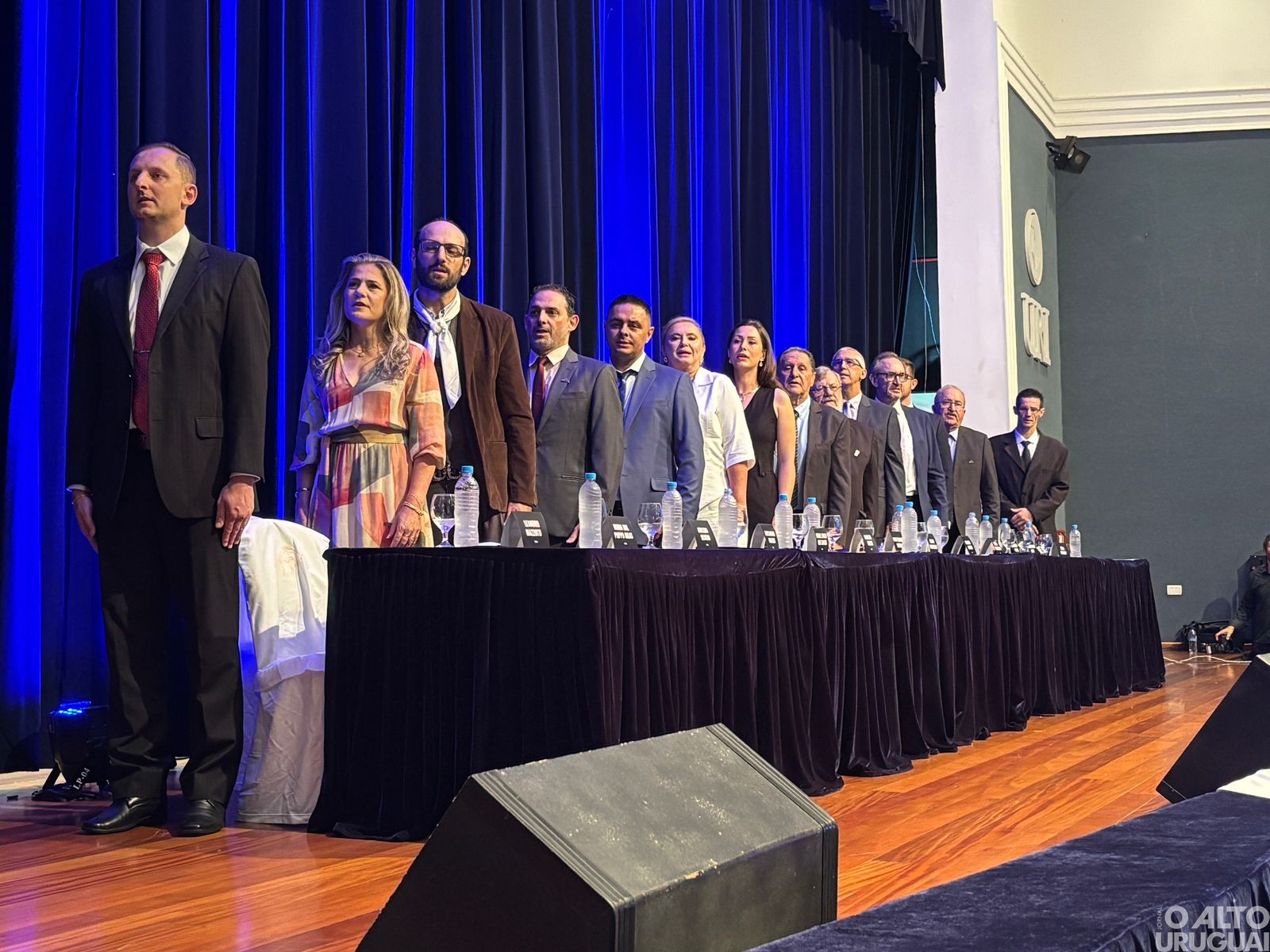 Orlando Girardi e Chester Francescatto assumem como prefeito e vice de FW