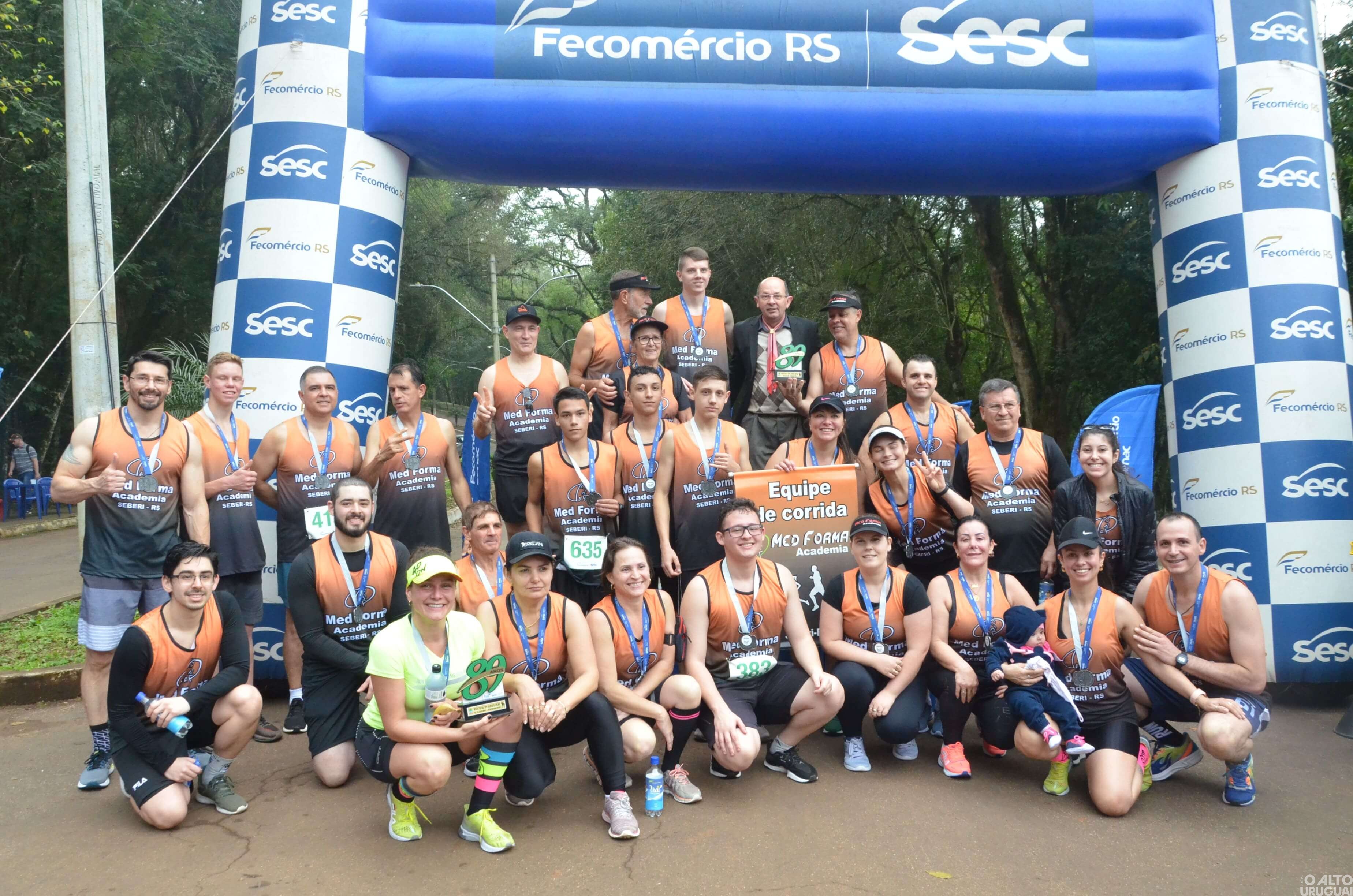 Rústica comemorativa ao aniversário de Iraí reúne grande público