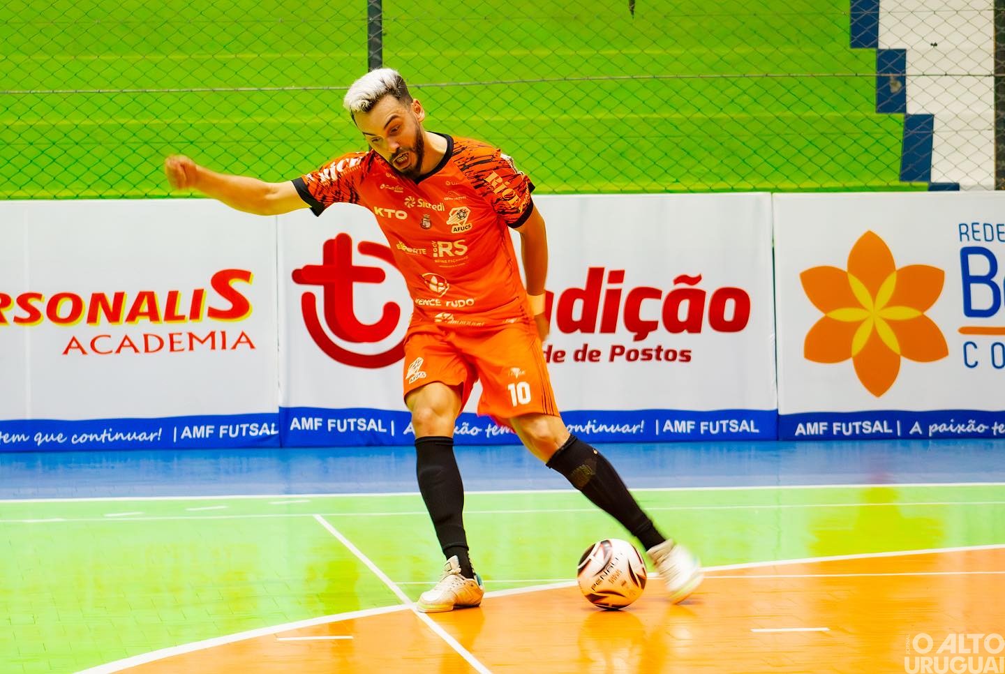 Afucs perde de goleada para o Guarany