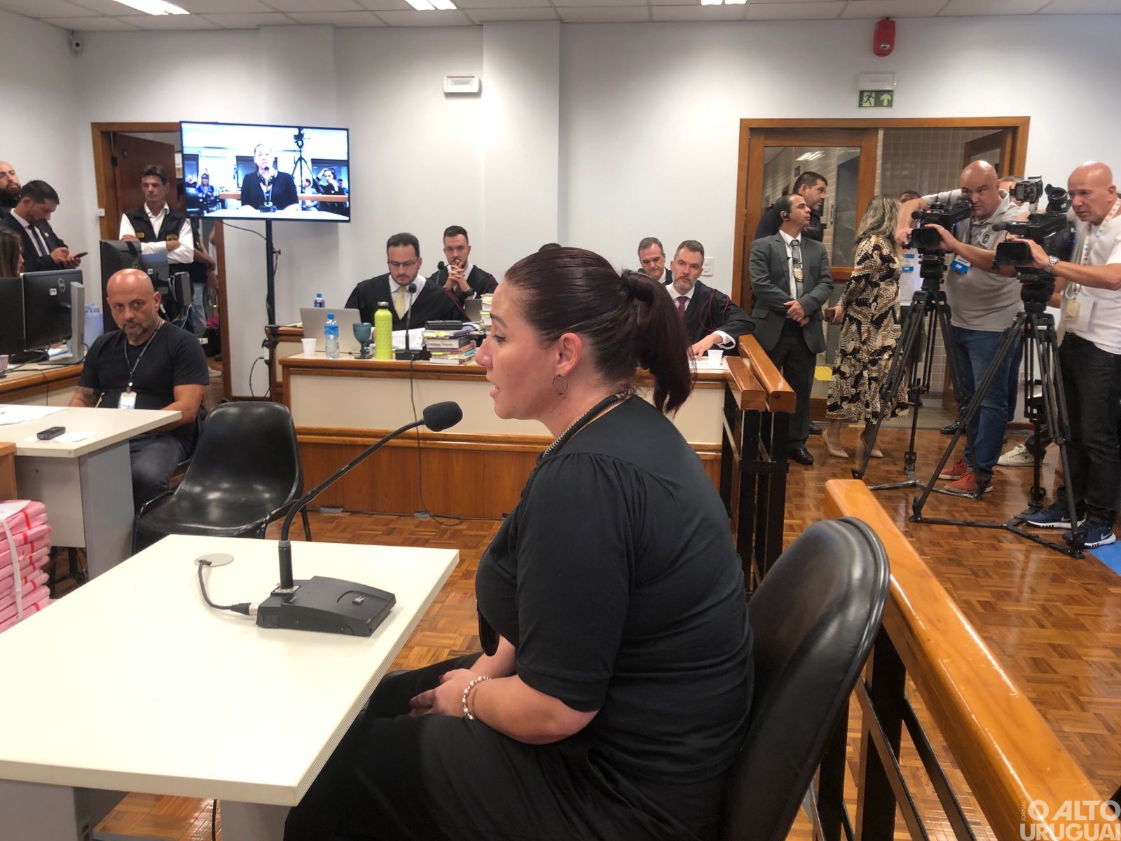 Caso Bernardo: júri inicia com execução de provas pelo MP