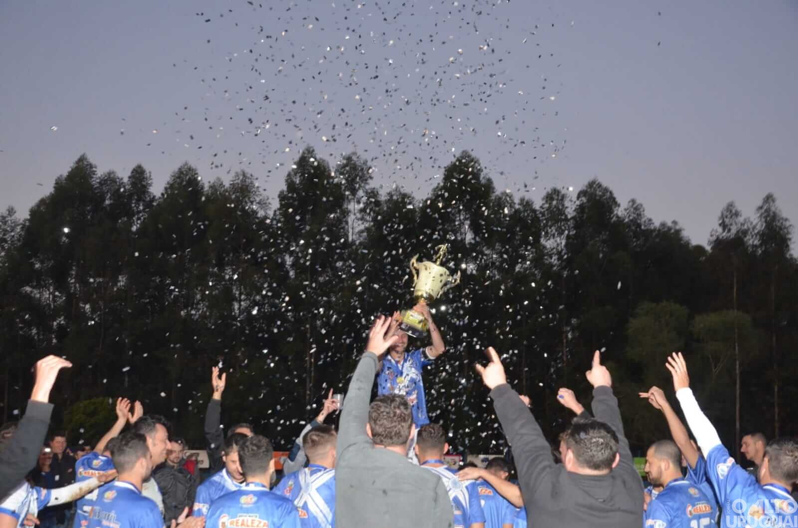 Castelinho é campeão municipal de futebol de FW