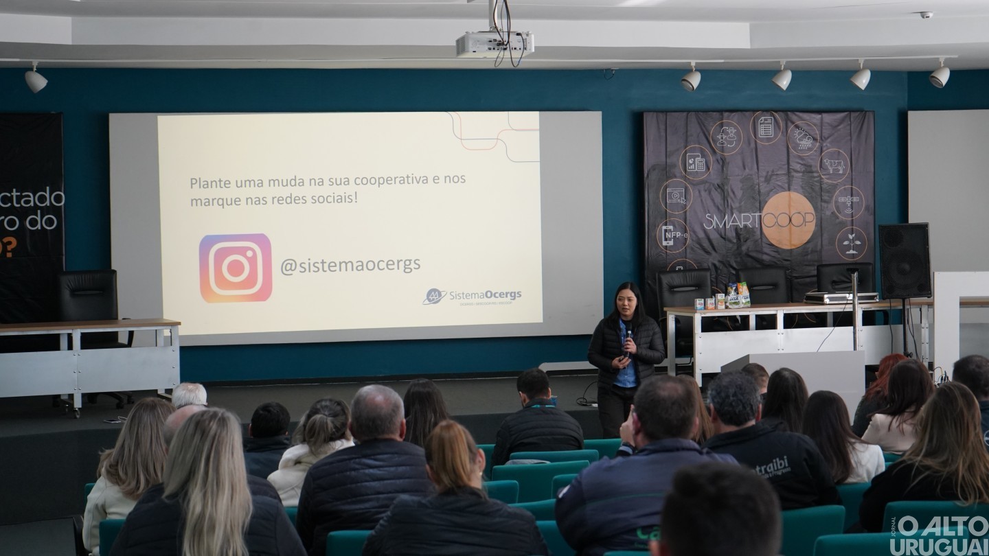 Cotrifred marca presença no Fórum do Meio Ambiente