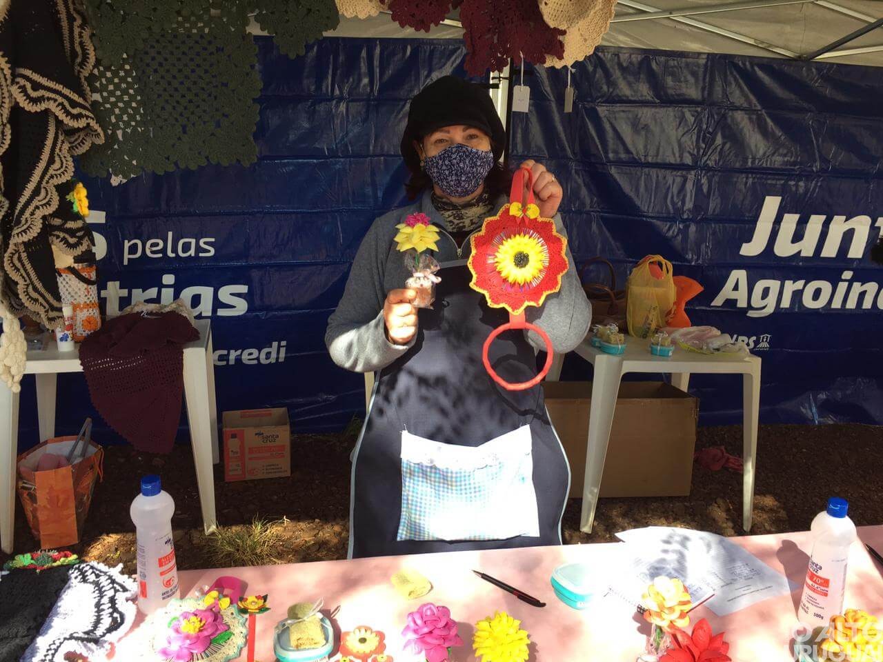 Cristal do Sul: feira movimenta comércio de produtos da agricultura familiar