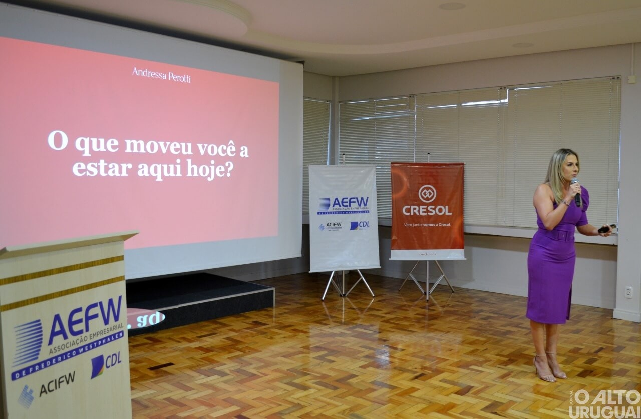 Cresol Raiz e Núcleo da Mulher Empreendedora da AEFW realizam Encontro Mulheres e Negócios