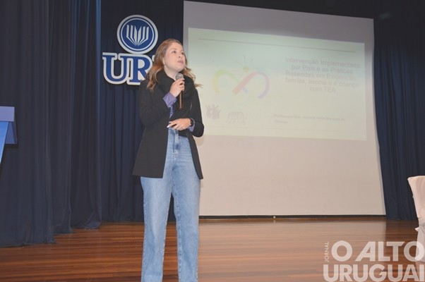 Seminário sobre o Autismo reúne mais de 300 pessoas em FW