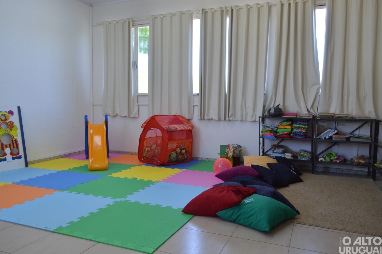 Escola Básica da URI/FW é reinaugurada