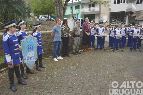 Centelha do Fogo Simbólico da Pátria chega a FW
