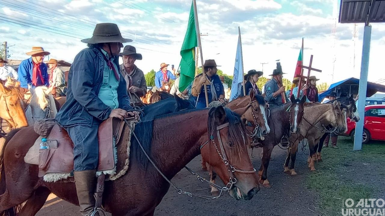 19ª edição da Cavalgada da Fé chega à Caiçara