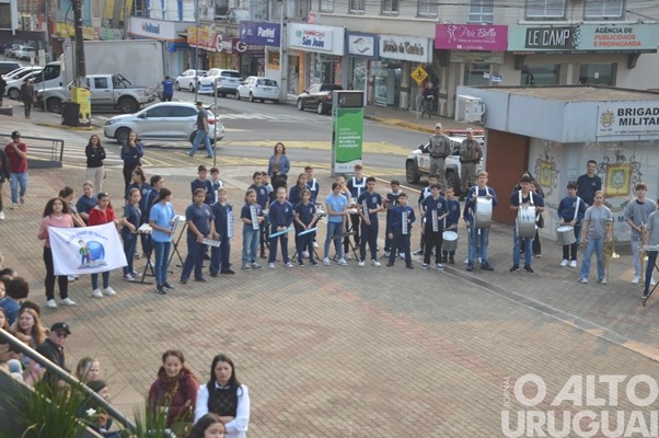 Solenidade marca início das comemorações da Semana da Pátria em FW