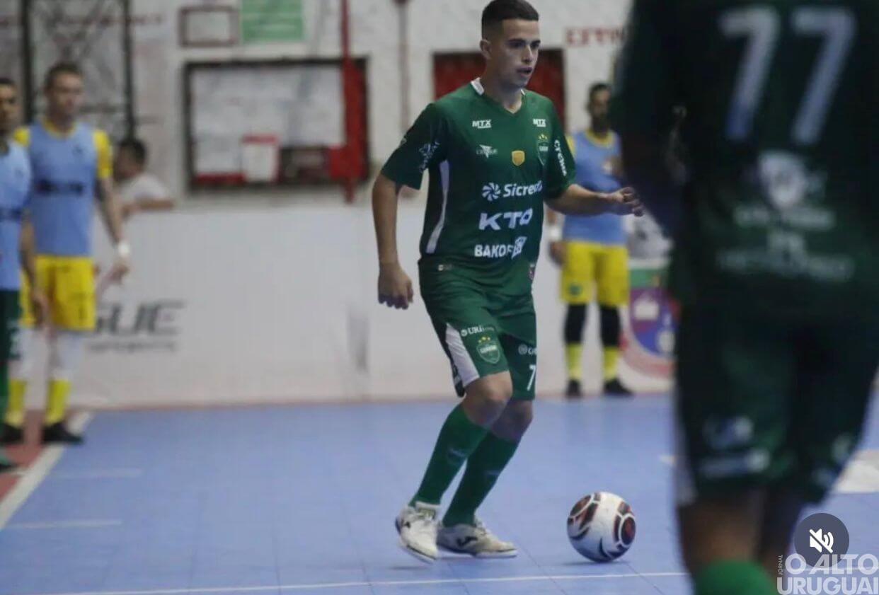 Guarani anuncia saída de três jogadores